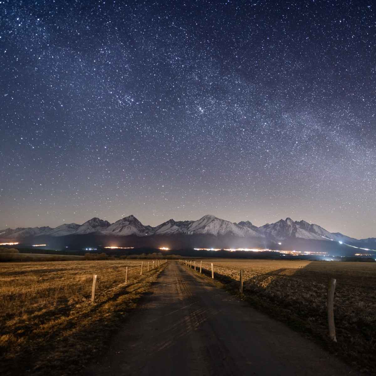 Straße in Bergen, zakopane -krakow Transfer nachts