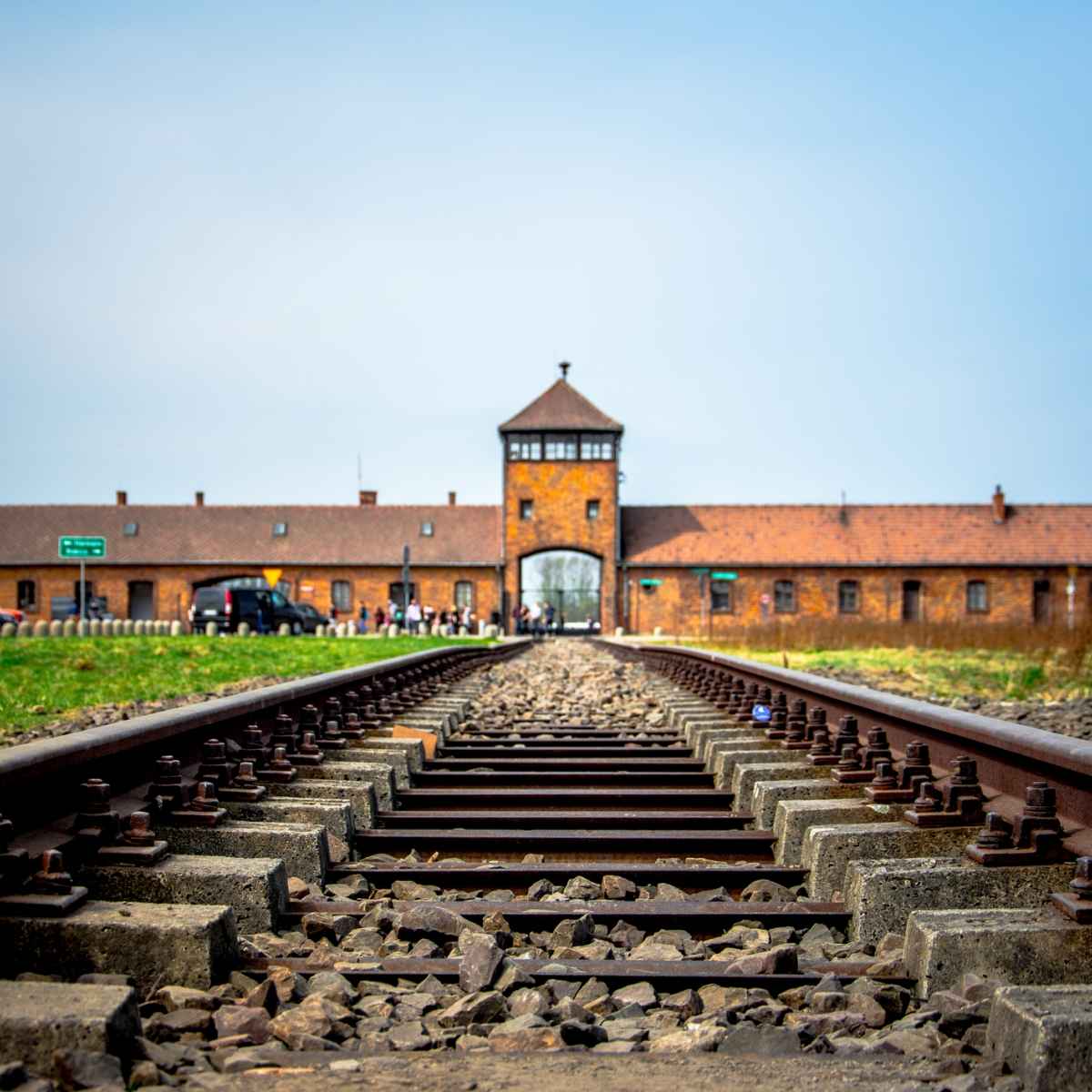 Birkenau Gate of Death Tour ab Krakau
