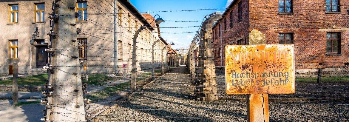 Wie besucht man Auschwitz von Krakau aus?